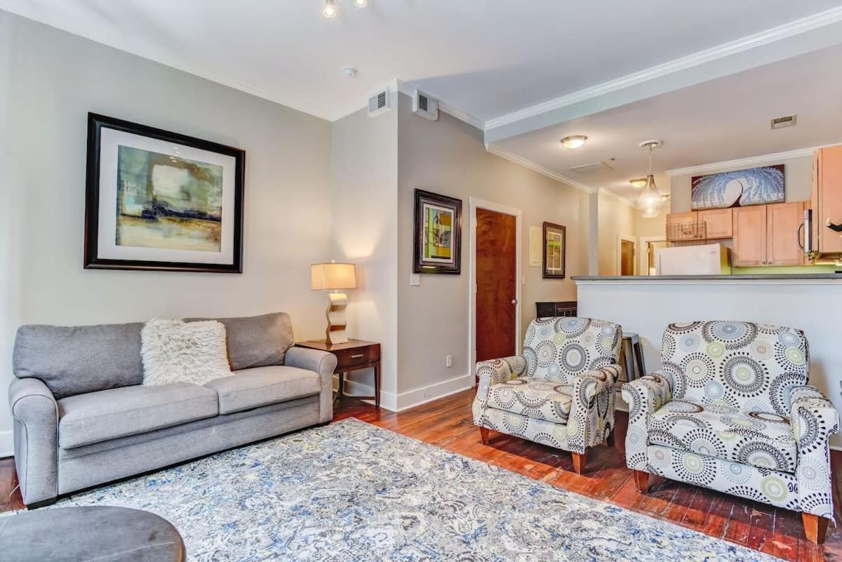 E Bay St Loft By City Market And River Street Savannah Luaran gambar