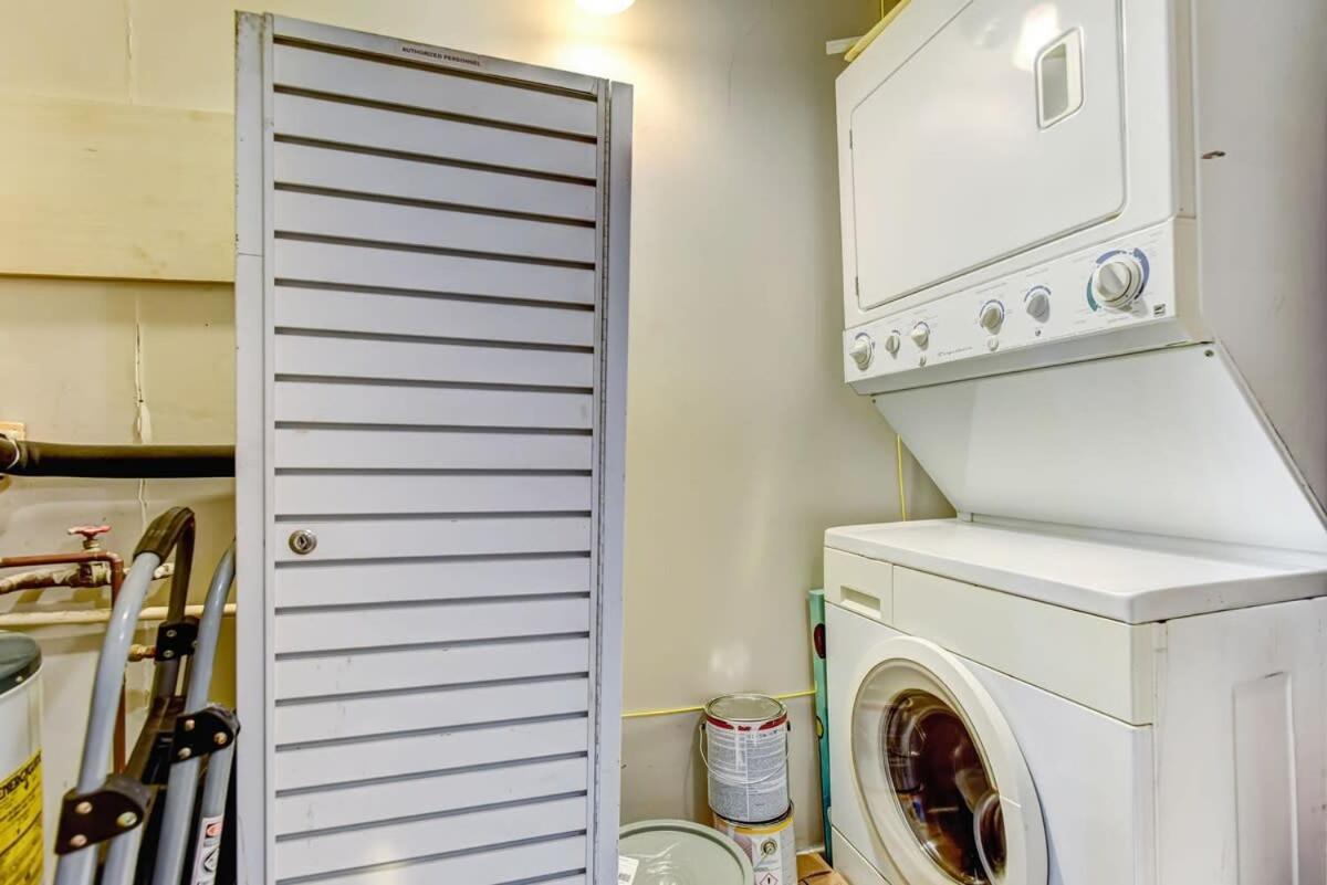 E Bay St Loft By City Market And River Street Savannah Luaran gambar